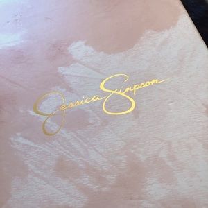 Jessica Simpson Hat and scarf set